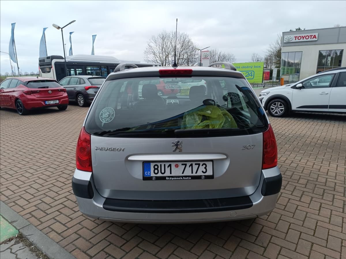 Peugeot 307, 1,4 i - fotka 6