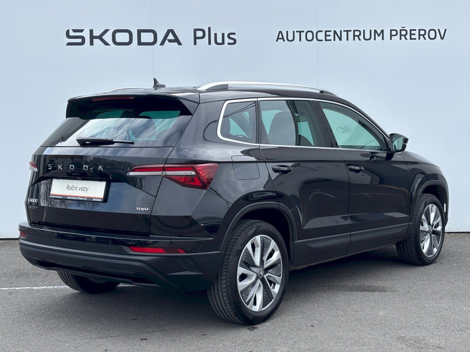 Škoda Karoq, 2.0 TDI 110kW 4x4 DSG Top Sele - fotka 2