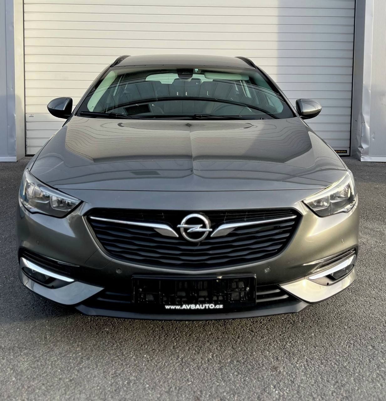 Opel Insignia, OPEL INSIGNIA 81 KW 2018 196TK - fotka 2