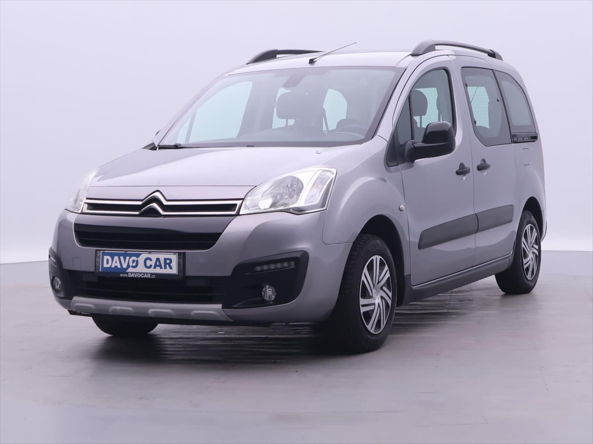 Citroën Berlingo, 1,2 PT 81kW XTR Multispace 1Ma - fotka 3