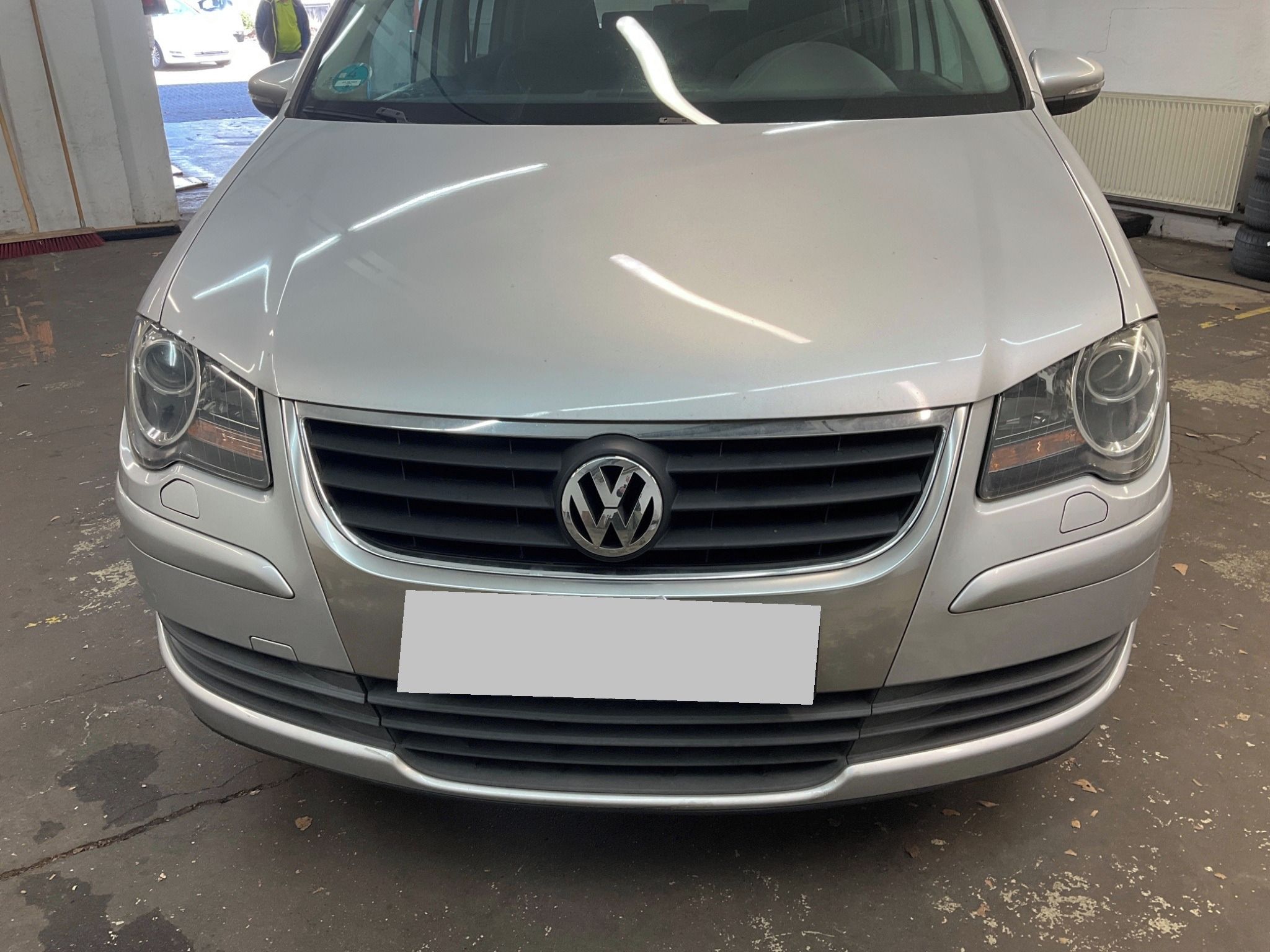 Volkswagen Touran, 1.6 Mpi 75KW 7-MÍST FREESTYLE - fotka 5
