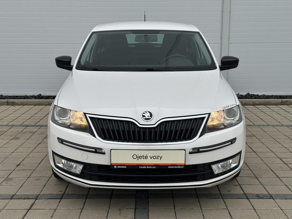 Škoda Rapid, Ambition 1.2 TSI 63 kW - fotka 2