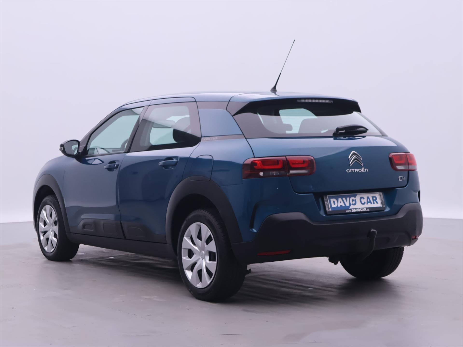 Citroën C4 Cactus, 1,2 PureTech 81kW Feel CZ - fotka 5