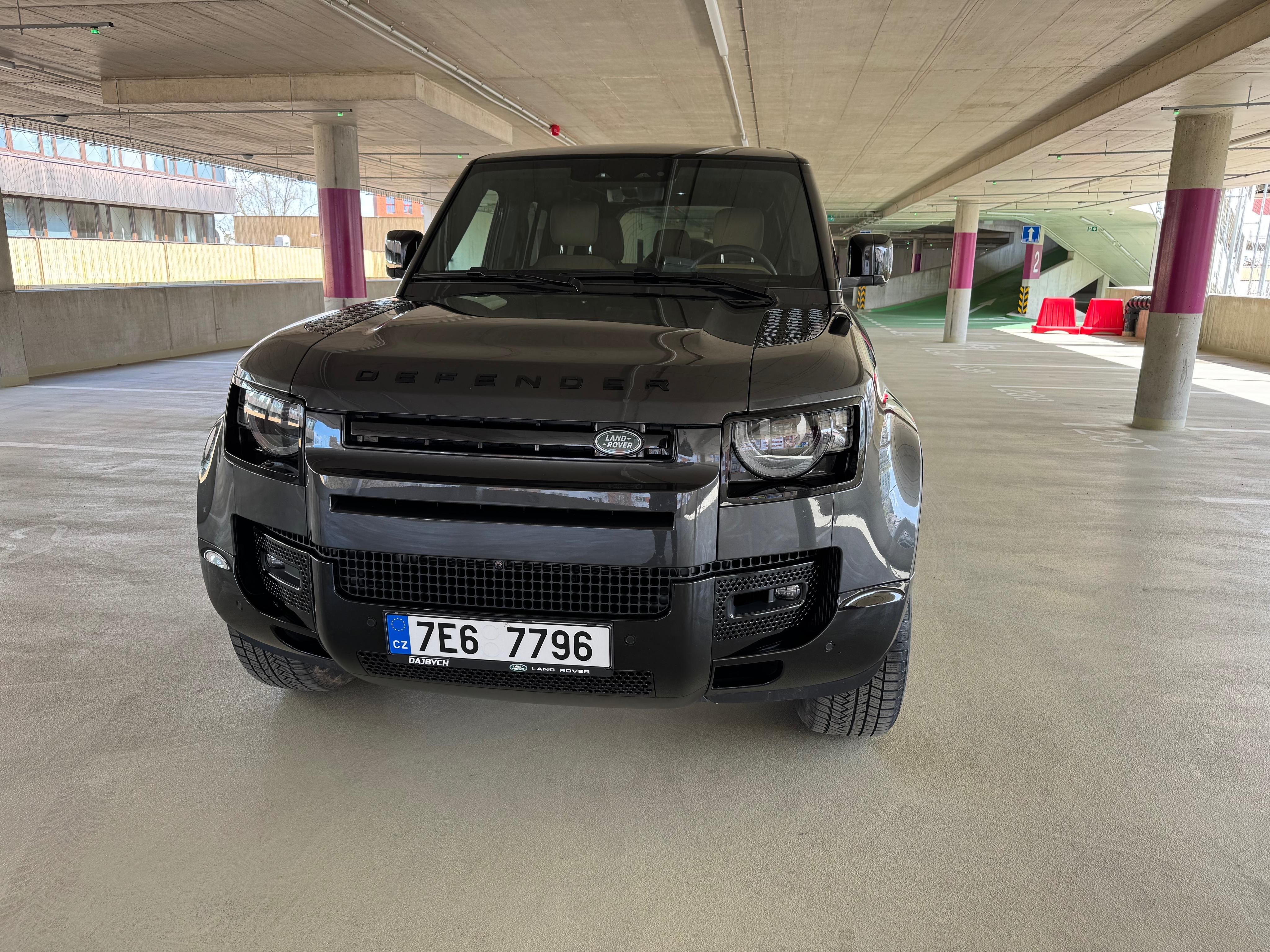 Land Rover Defender, 110 X-Dynamic HSE D300 MY25.5 - fotka 6
