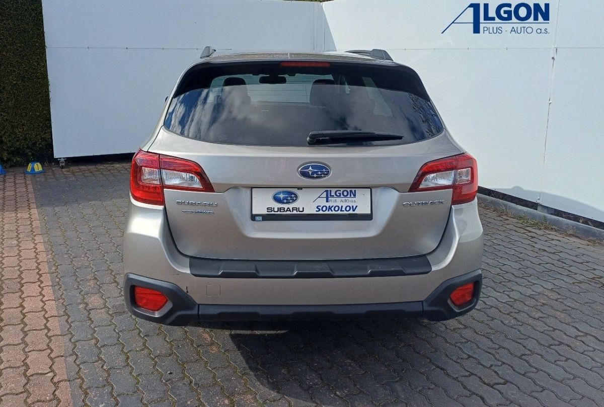 Subaru Outback, Touring - fotka 6