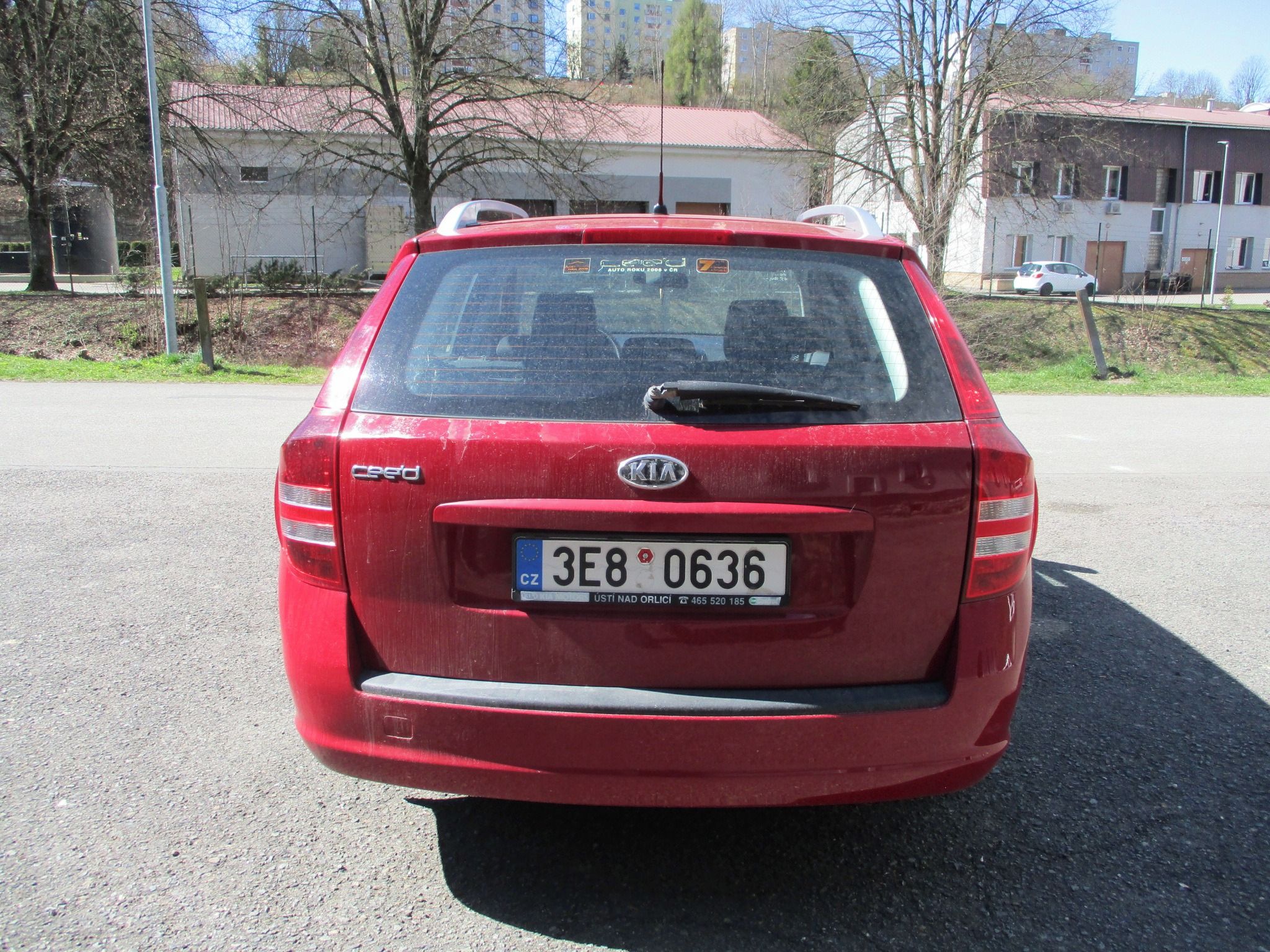 Kia Cee´d, 1.4 - fotka 4