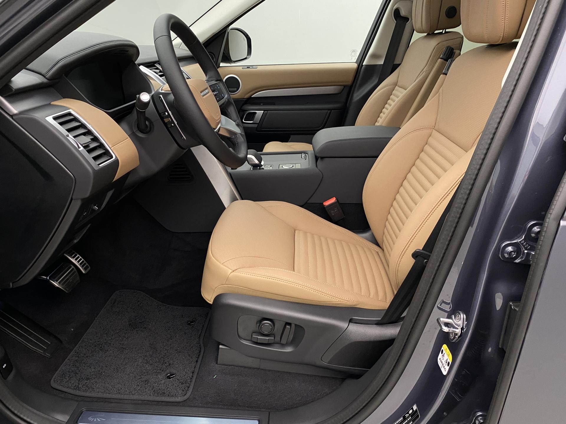 Land Rover Discovery, D350 TEMPEST AWD AUT - fotka 3