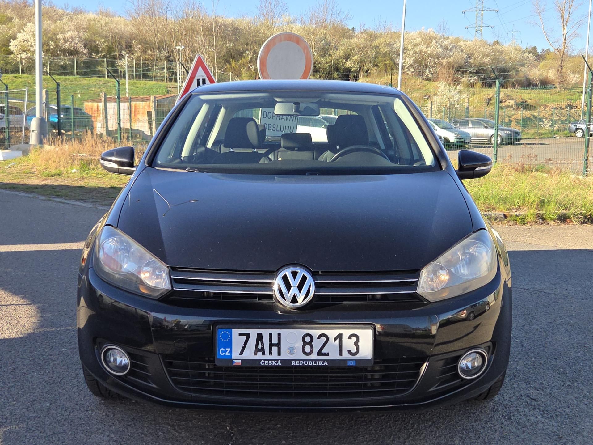 Volkswagen Golf, 1,2TSi  lze na splátky VŠEM! - fotka 2