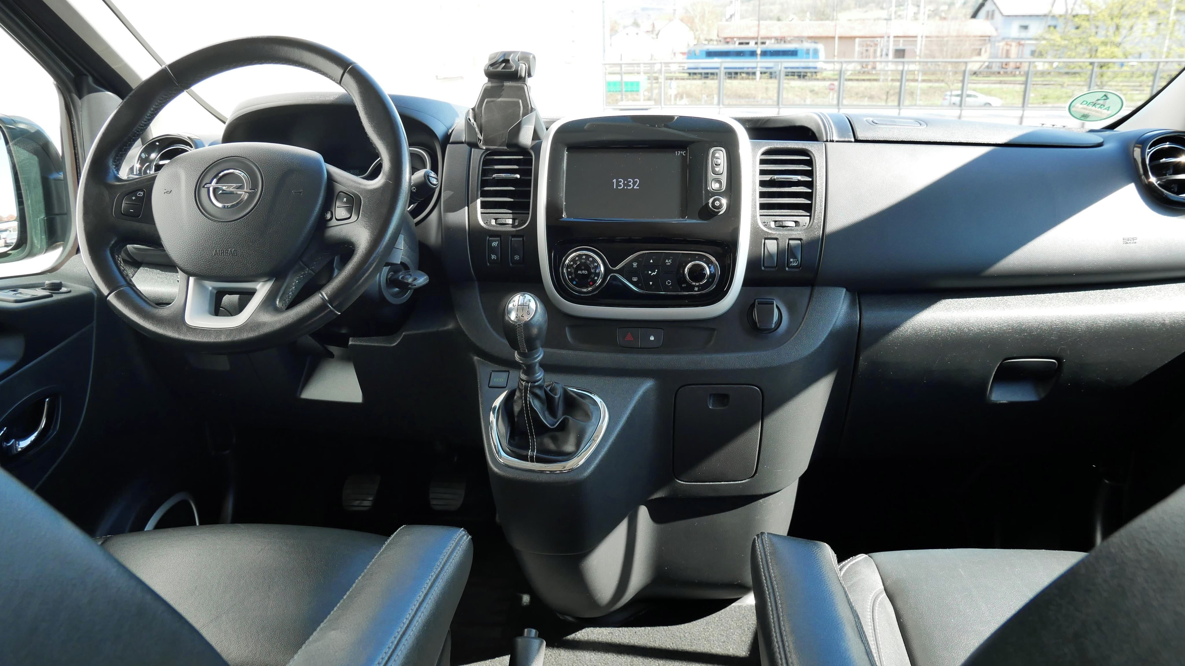 Renault Trafic, 1.6  SPACECLASS,KŮŽE,VEBASTO - fotka 5