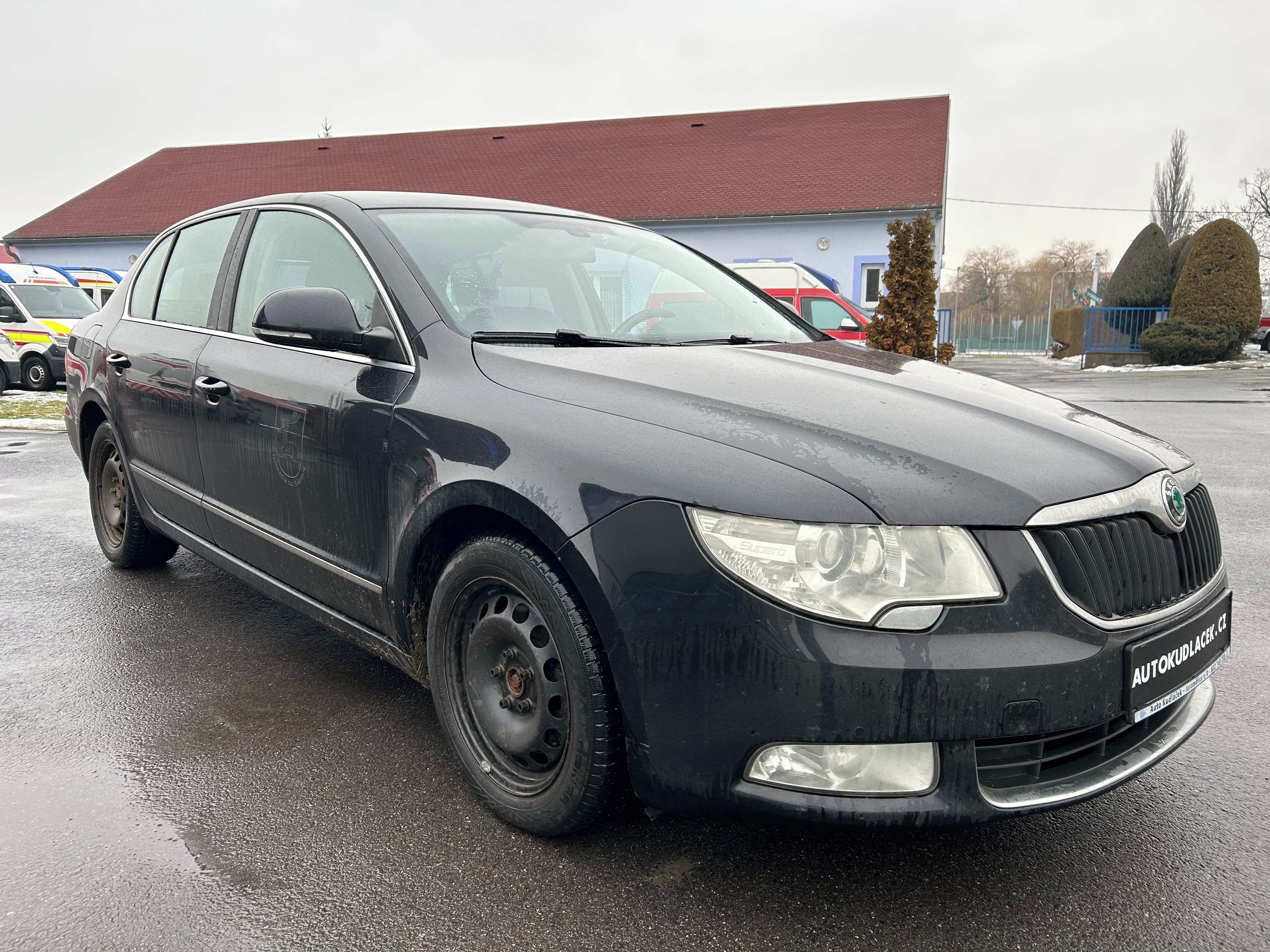 Škoda Superb, 1.8 TSI 118kW - Vada na motoru - fotka 3