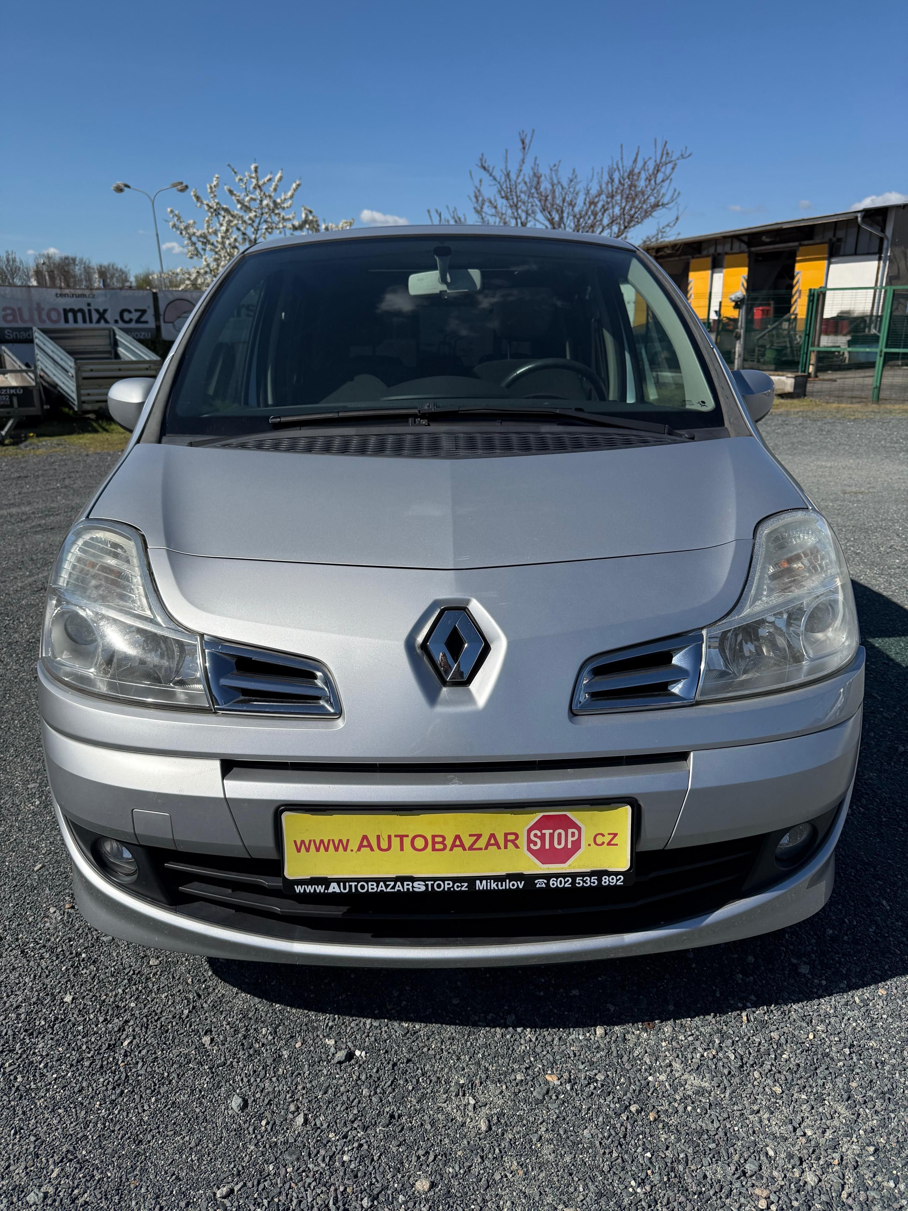 Renault Modus, 1.2i 58kW 5-MÍST SERVISKA - fotka 2