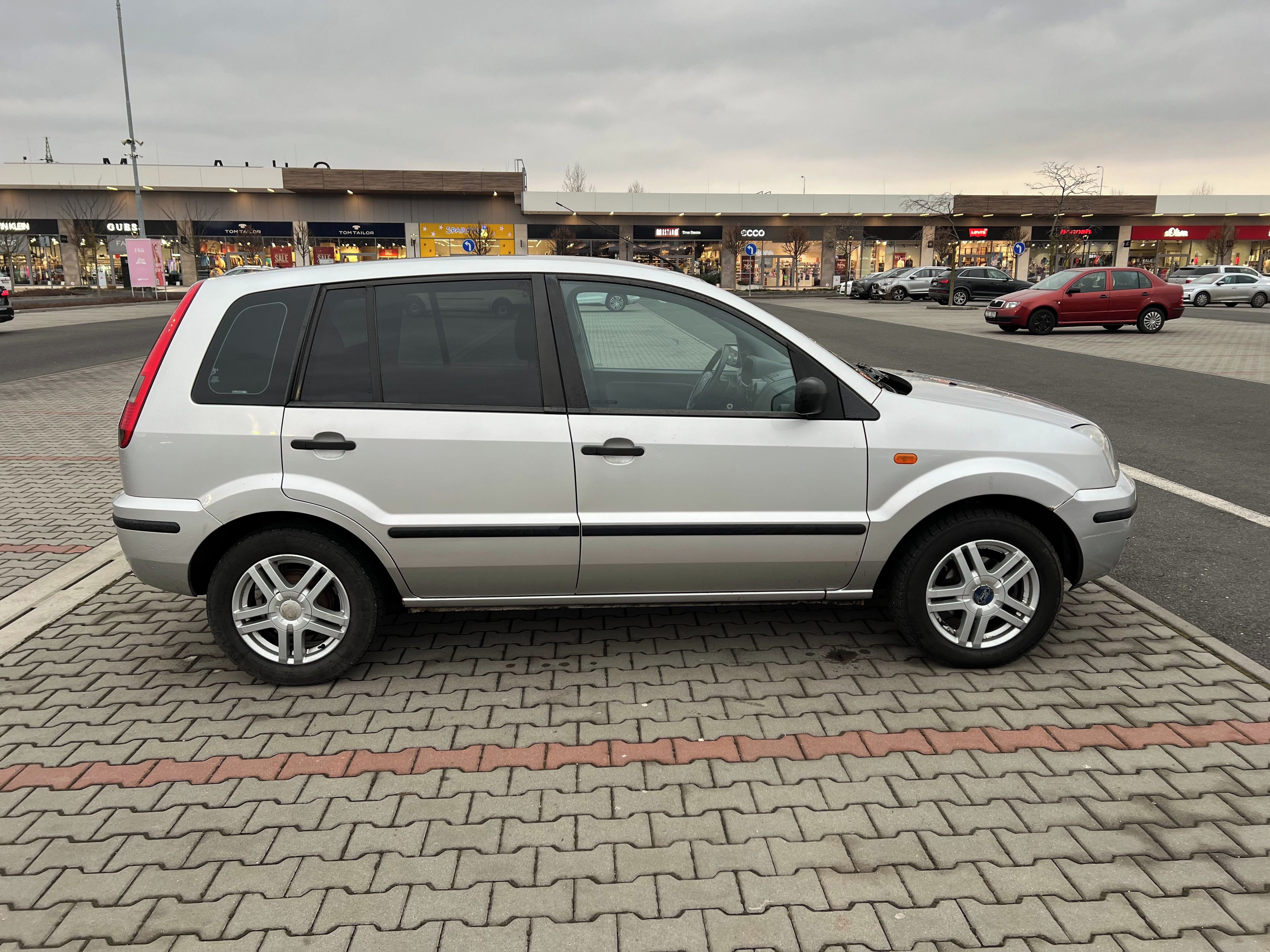 Ford Fusion, 1.4 TDCi klima ALU - fotka 2
