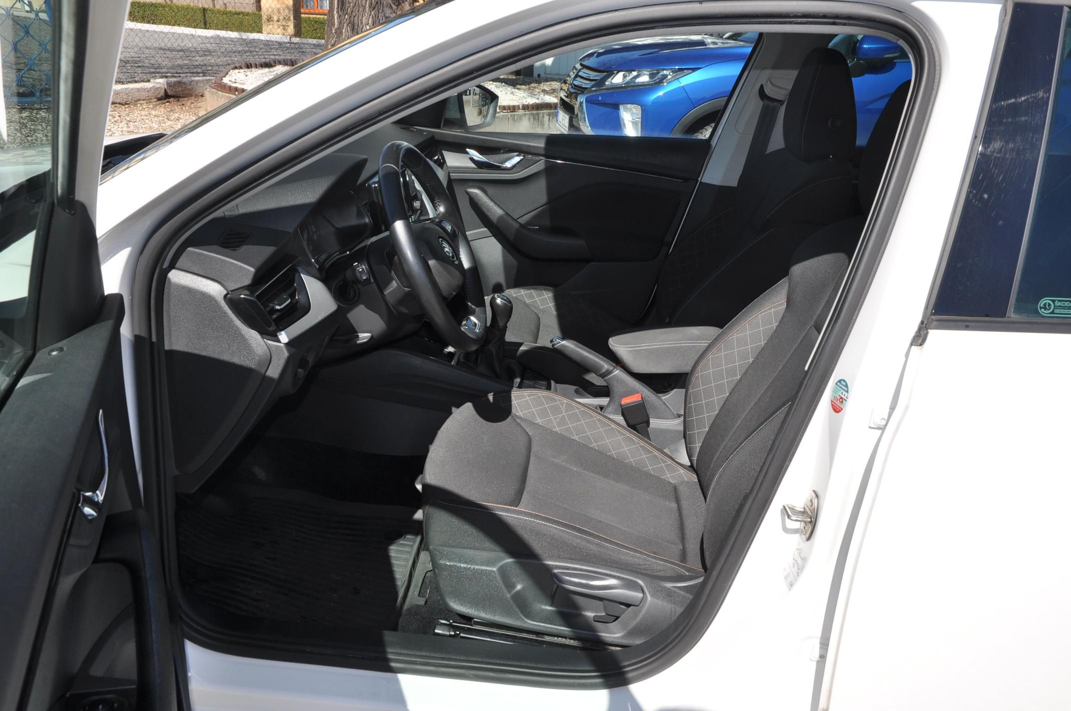 Škoda Scala, 1.0TSi 85kW Style - fotka 6