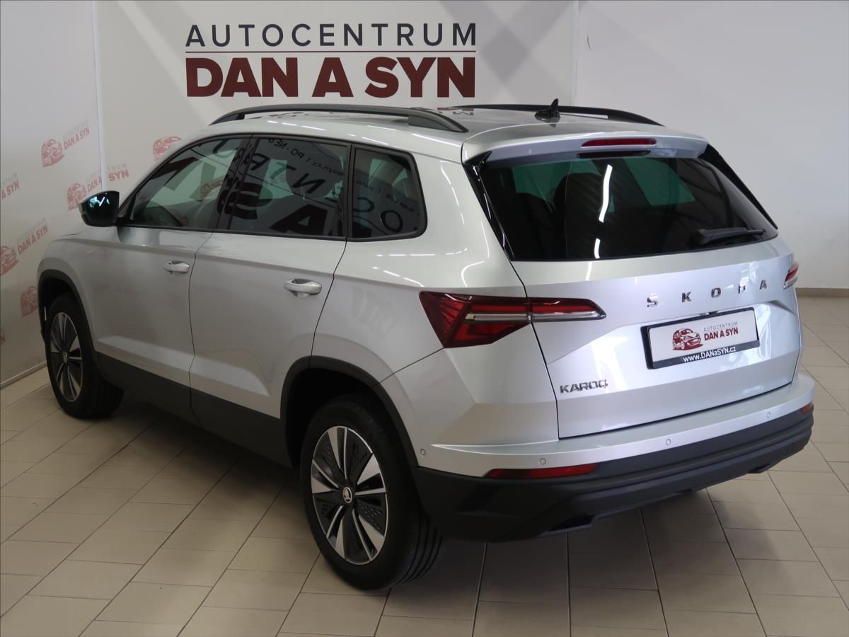 Škoda Karoq, 2,0 TDI DSG Tour 1.majitel - fotka 6