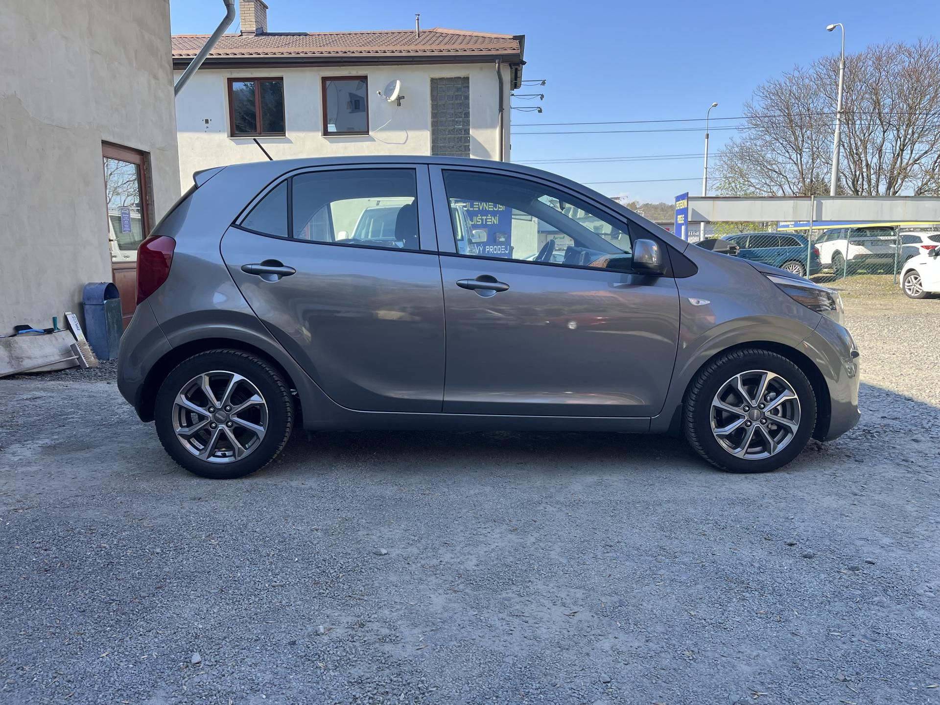 Kia Picanto, 1,0i 49 Kw COMFORT NOVÝ VŮZ!!! - fotka 4