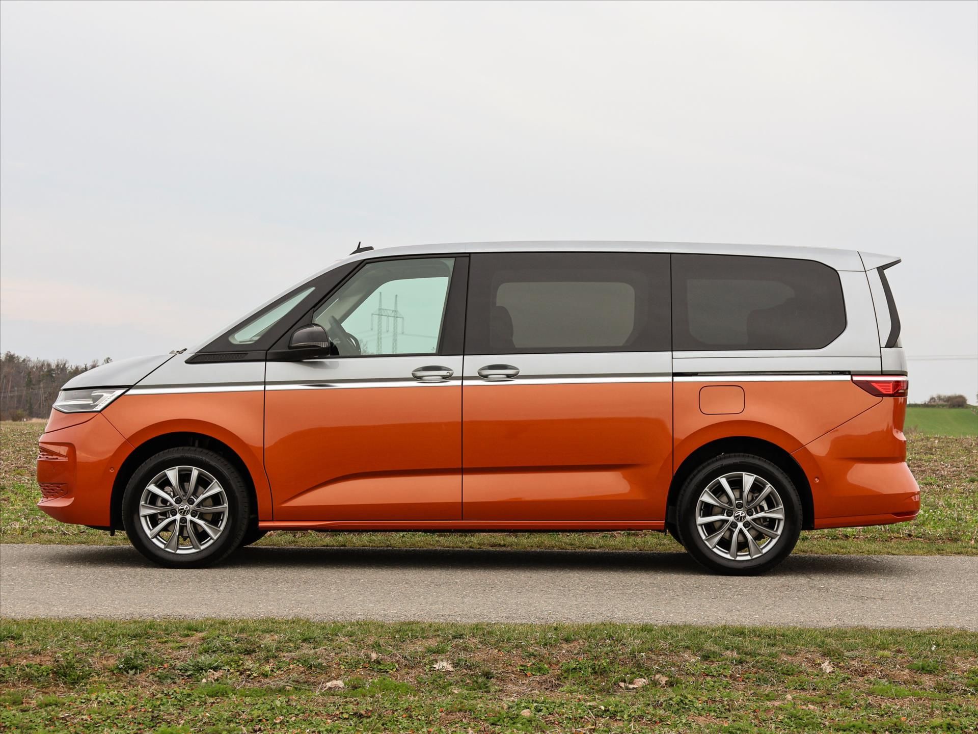Volkswagen Multivan, 2,0 TDI LONG STYLE DSG 7-míst - fotka 2