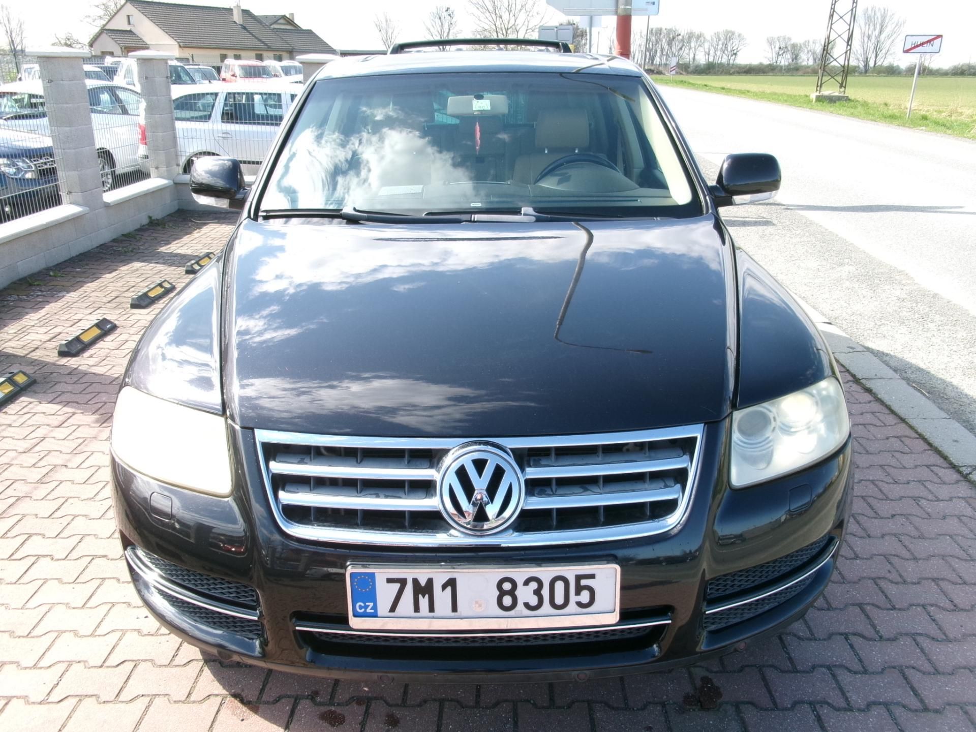 Volkswagen Touareg, 2,5TDI DSG AC TEMP ALU - fotka 5