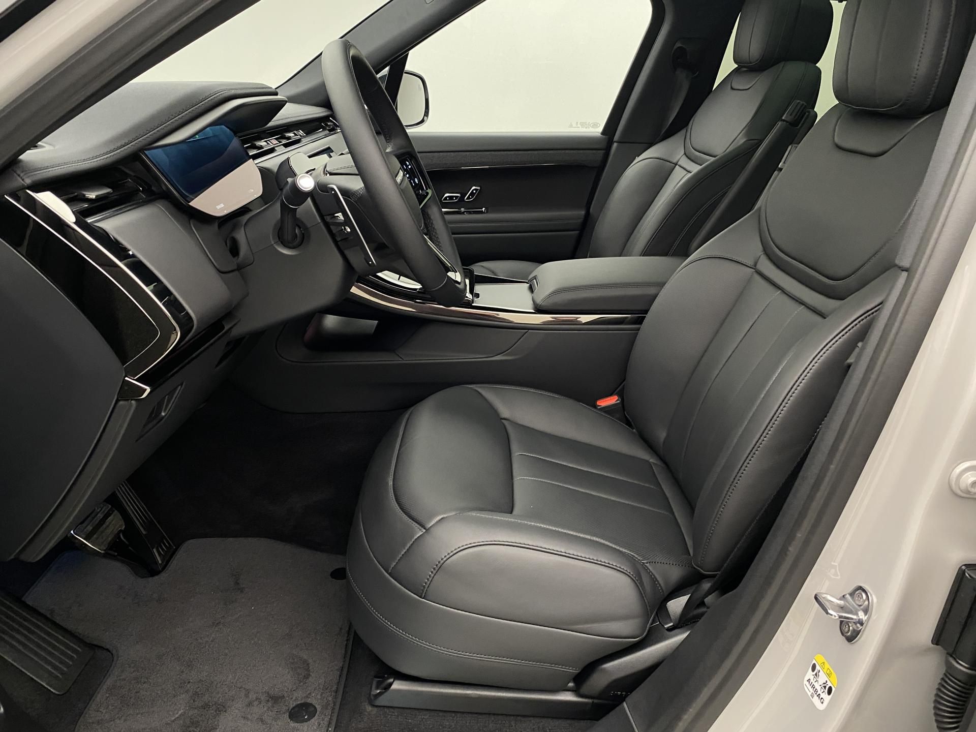 Land Rover Range Rover Sport, D300 DYNAMIC HSE AWD AUT - fotka 3