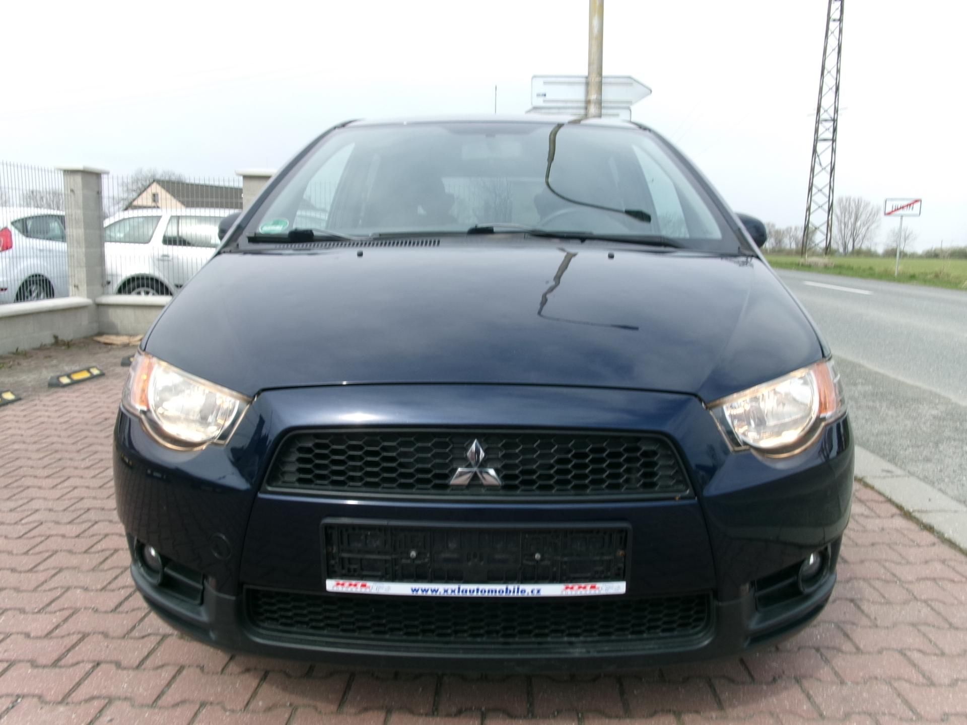Mitsubishi Colt, 1,3i KLIMA - fotka 3