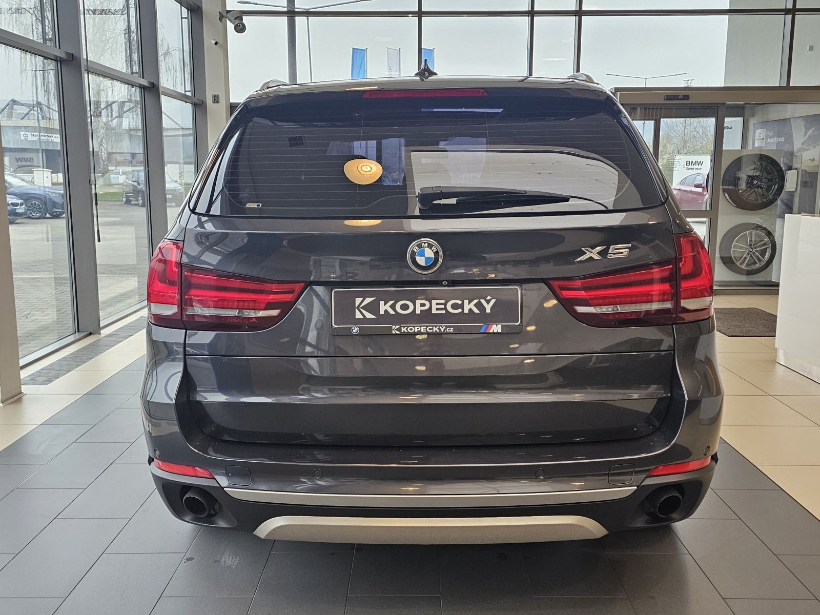 BMW X5, xDrive30d - fotka 4