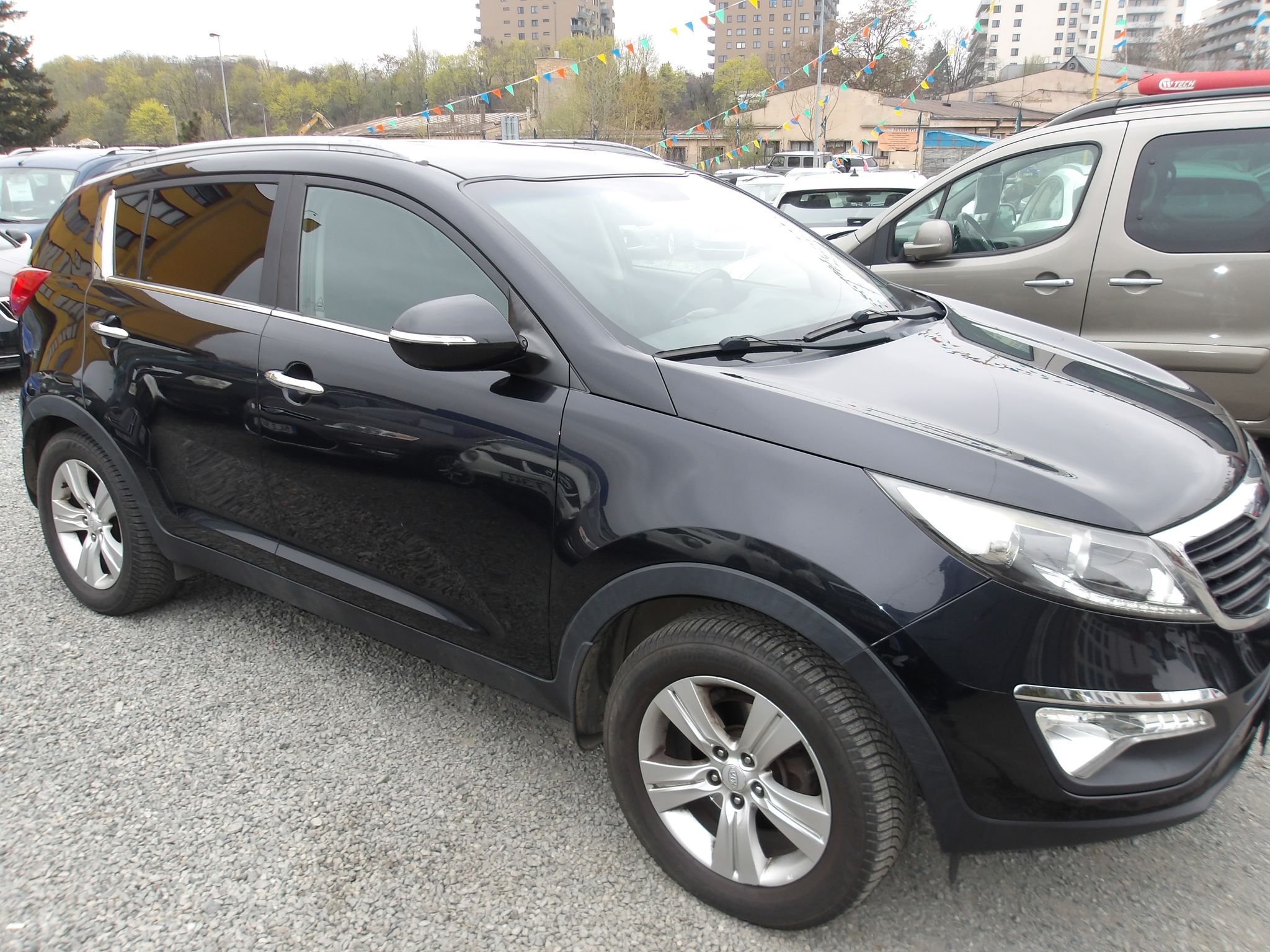 Kia Sportage, 1,6GDi 99 kW ČR Serv.kn! - fotka 4