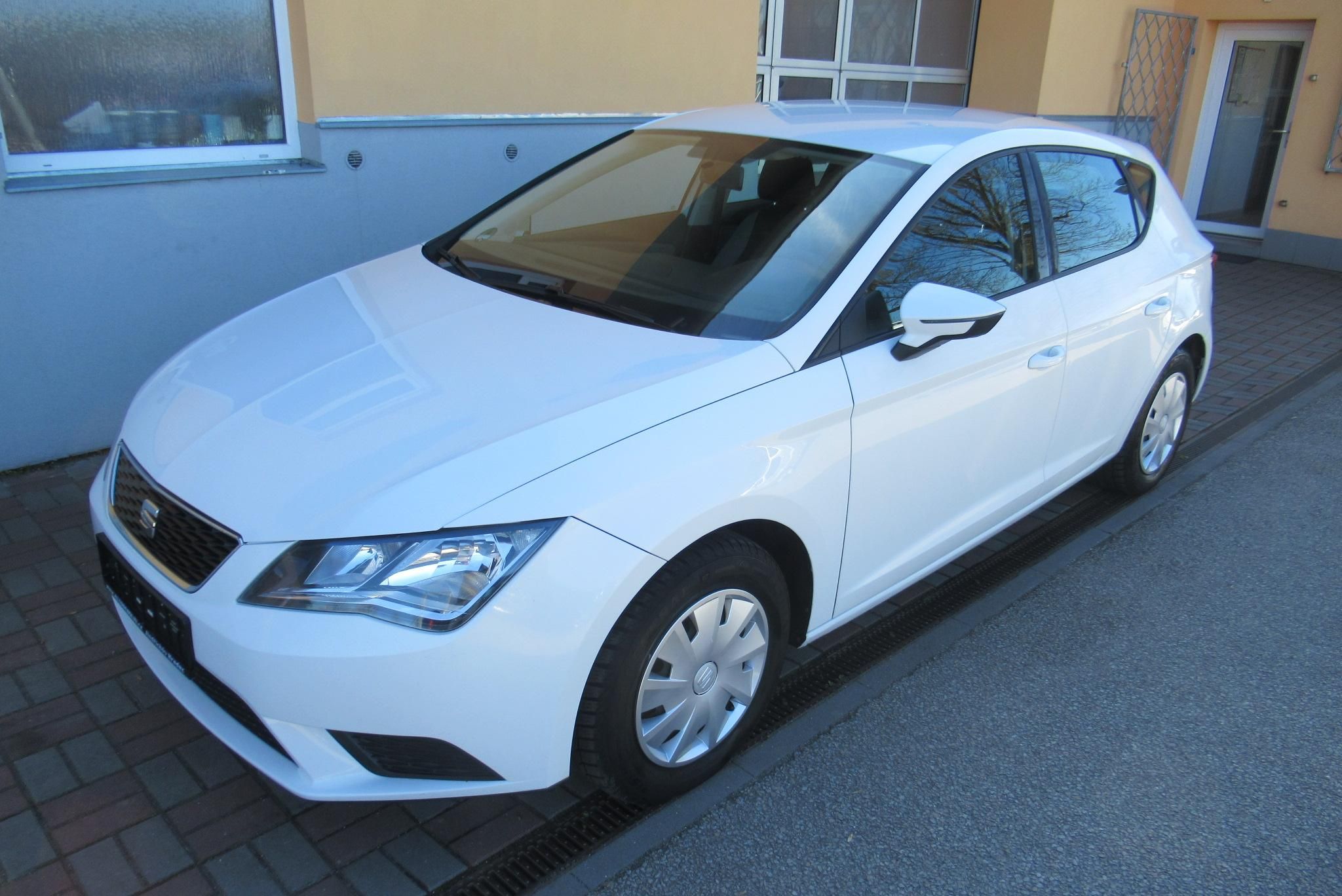 Seat Leon, 1.2 TSi  KLIMA  TAŽNÉ - fotka 5
