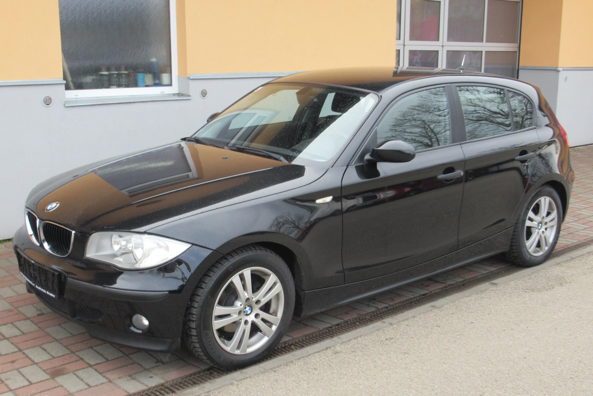 BMW Řada 1, 118d 2.0D  KLIMA - fotka 4