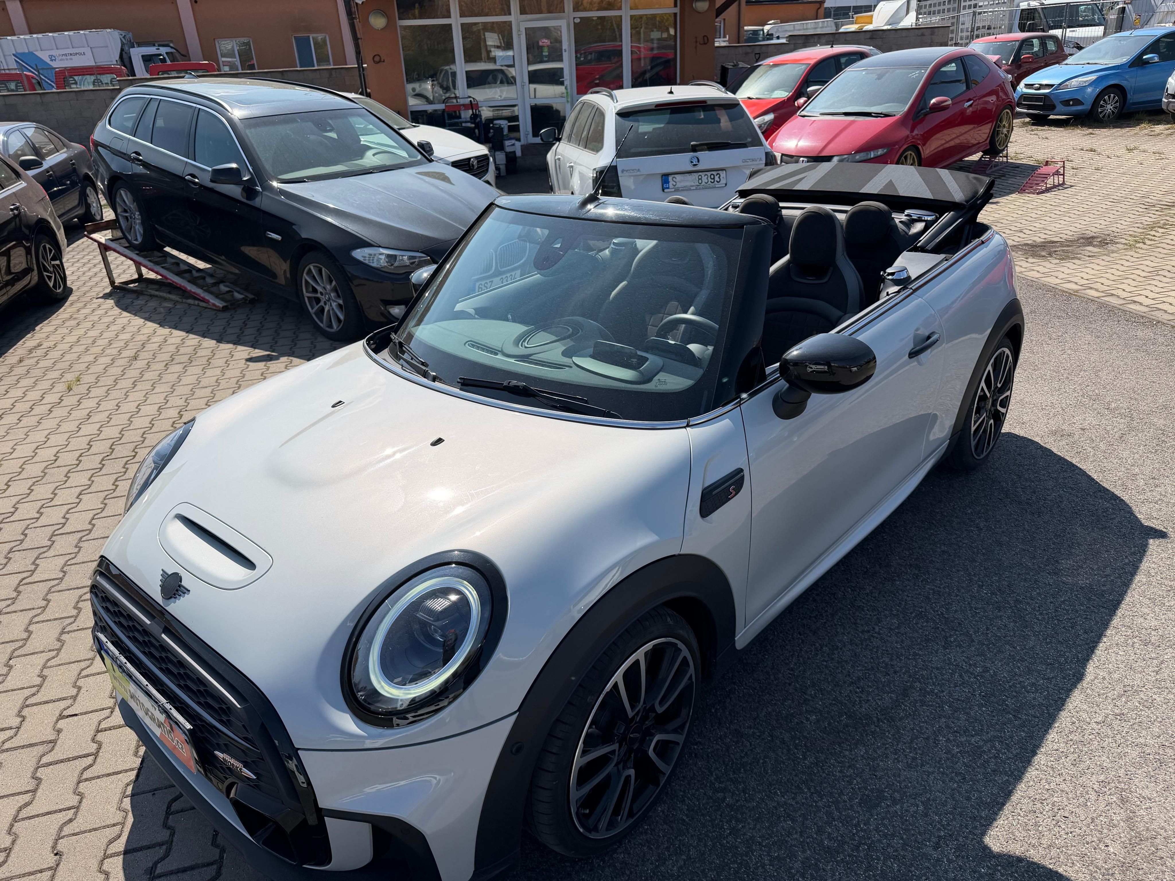 Mini Cooper S, 2.0i-131KW-JOHNWORKS-PAKET-TOP - fotka 2
