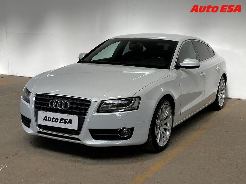 Audi A5, 2.0 TDi,S-line,bixen,TZ - fotka 3