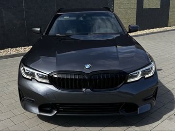 BMW 320d xDrive Sport Line