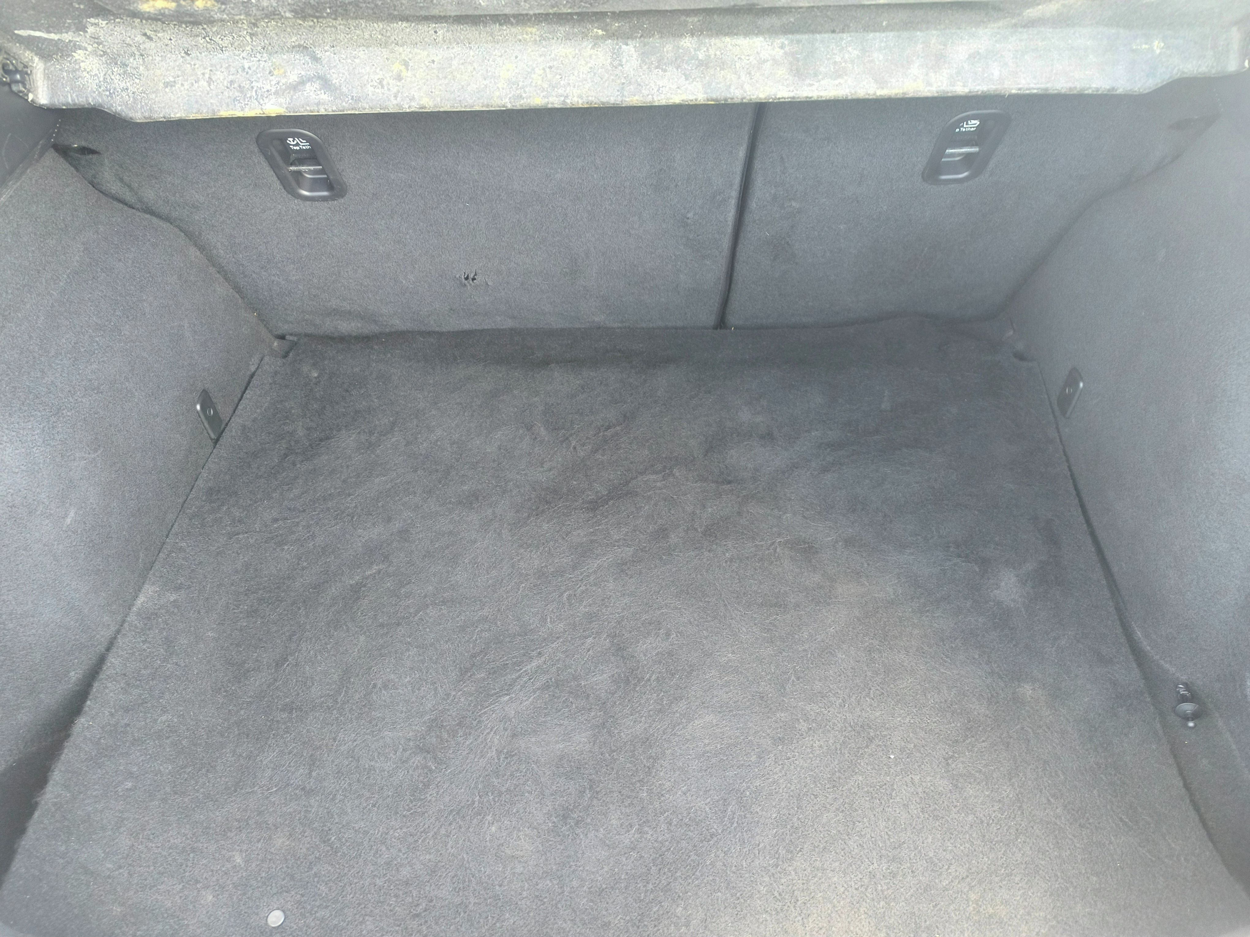 Mazda 3, 2,0i,KRÁSNÁ,70KM,SERVISKA,1MAJ - fotka 6