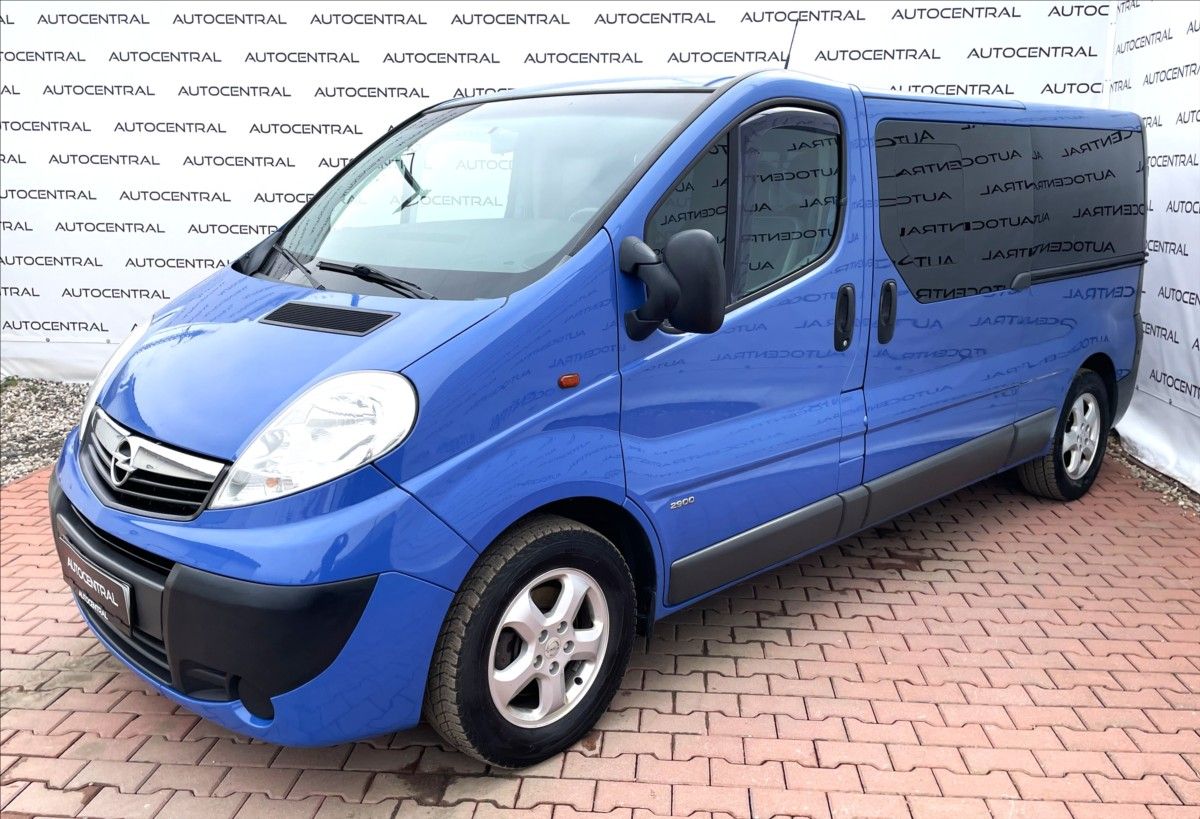 Opel Vivaro, 2,5 D,107kW,9míst,po servisu,L - fotka 3