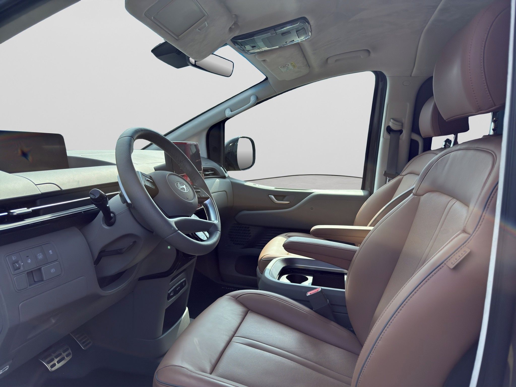 Hyundai Staria, LUXURY 7 míst 1,6 T-GDI HEV - fotka 5