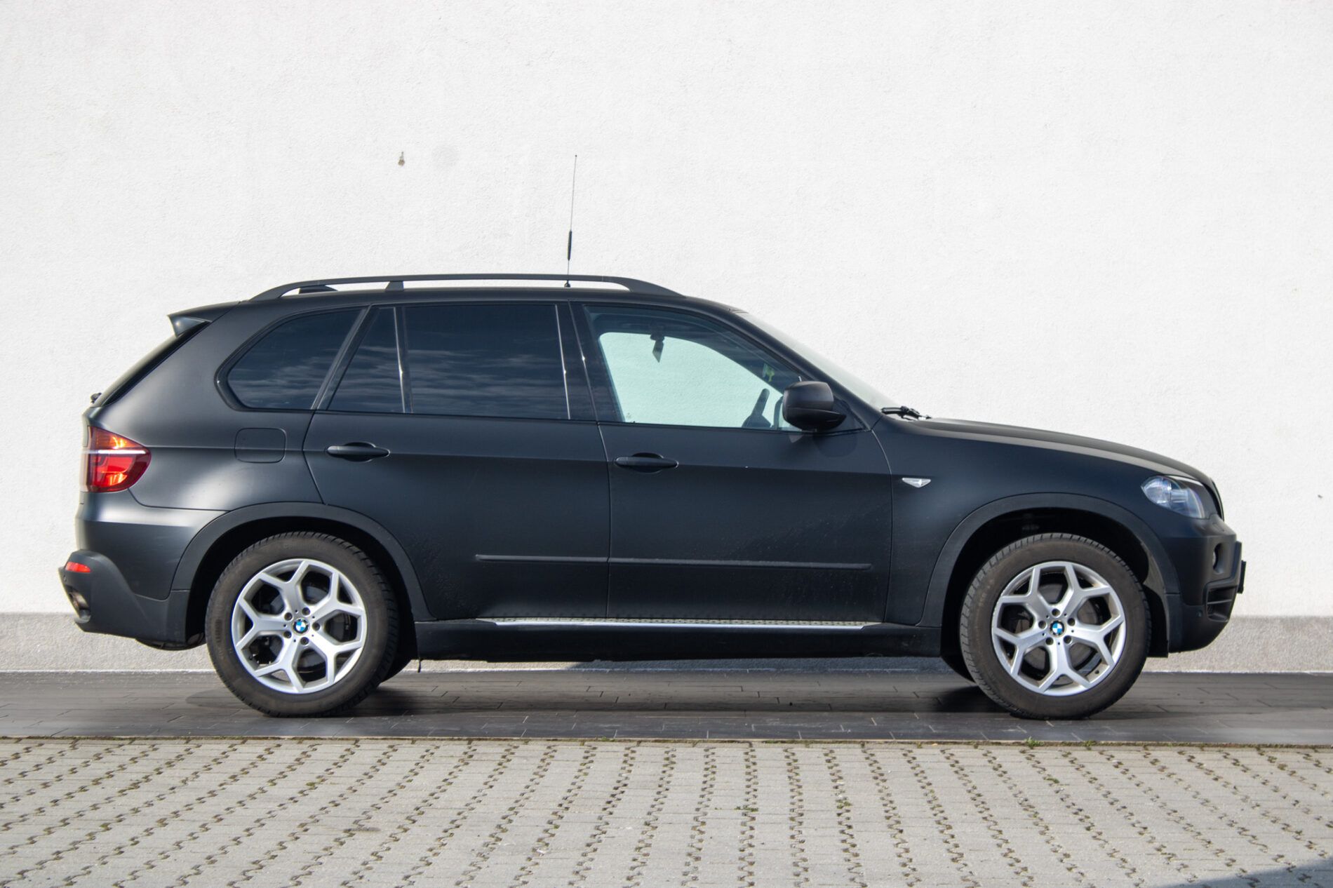 BMW X5 - fotka 4