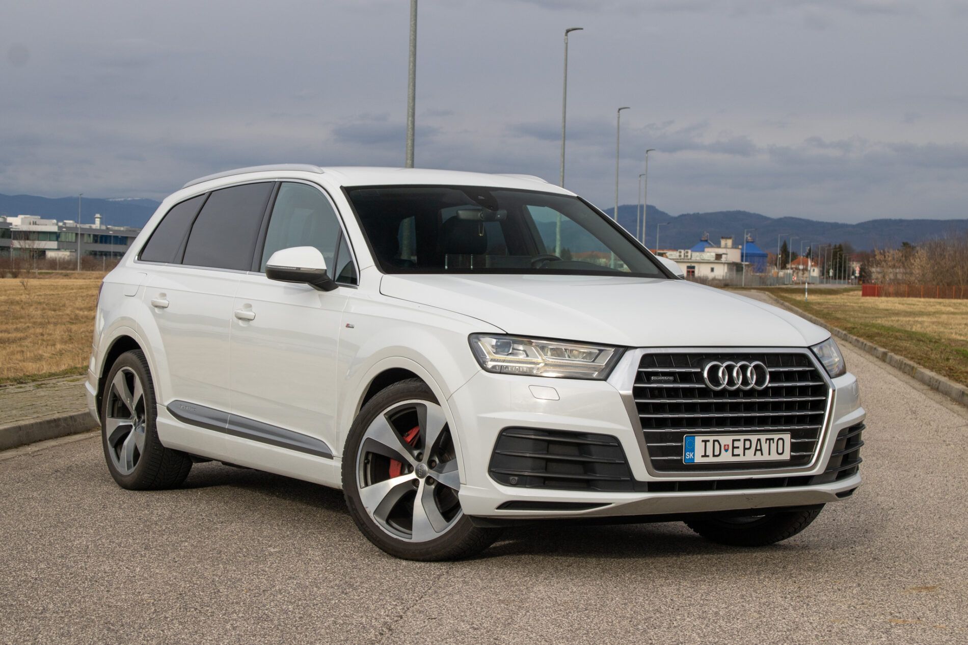 Audi Q7 - fotka 3