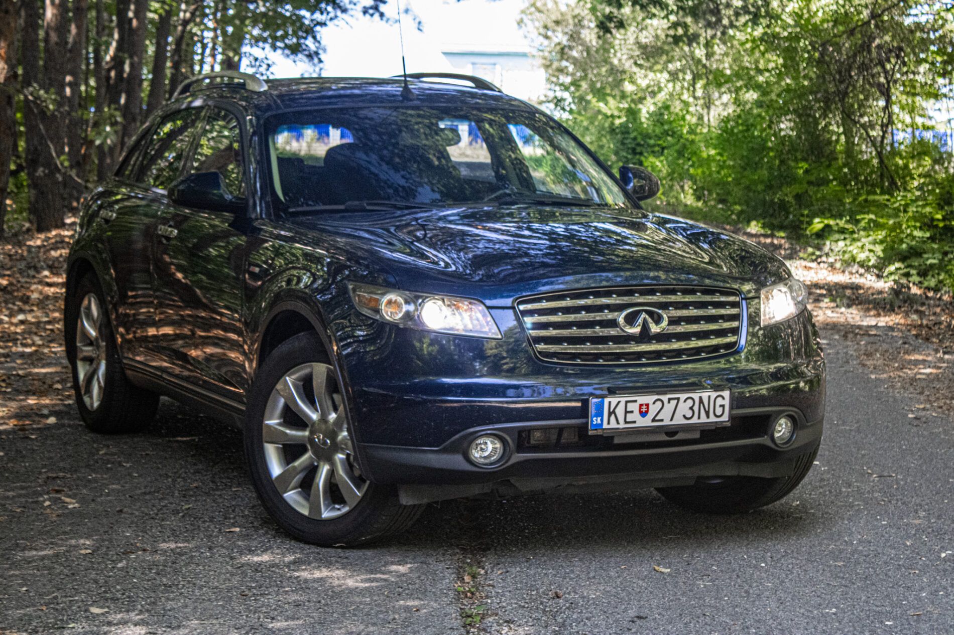 Infiniti FX30 - fotka 3