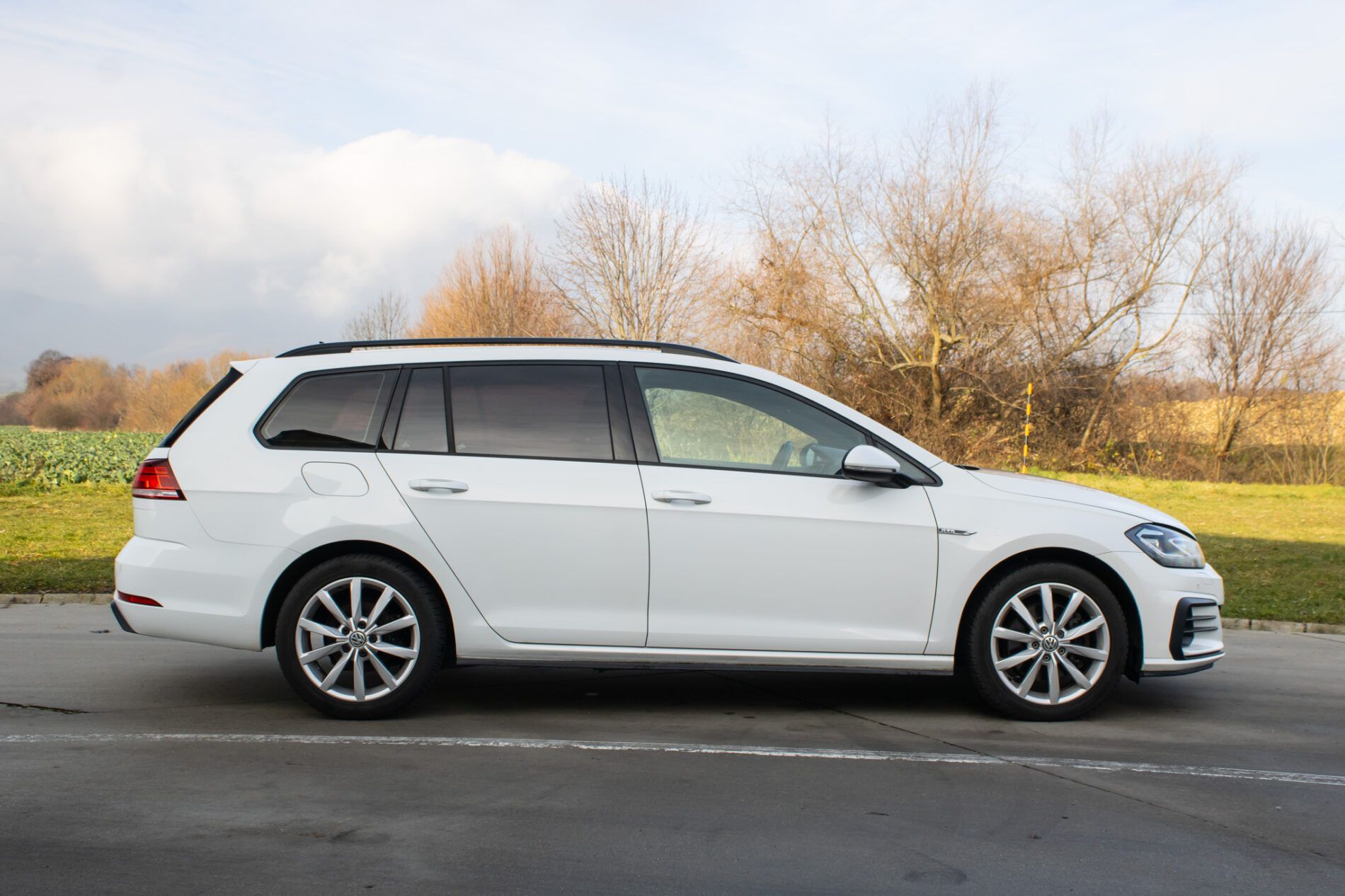 Volkswagen Golf Variant - fotka 4
