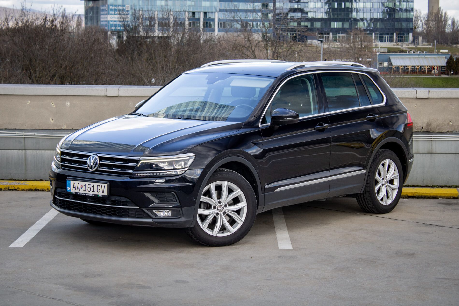 Volkswagen Tiguan - fotka 2