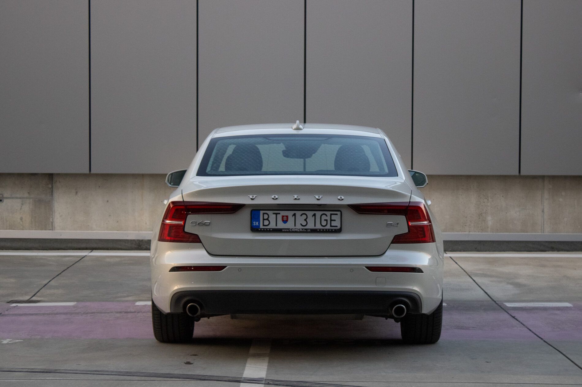Volvo S60 - fotka 6