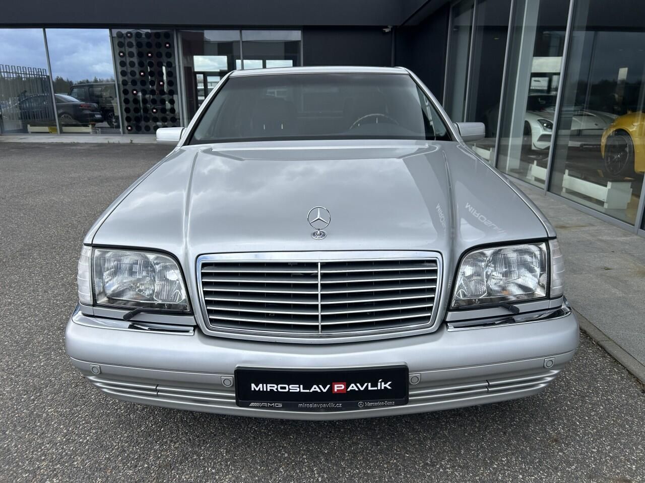 Mercedes-Benz Třídy S, S 600 L V12 - fotka 2