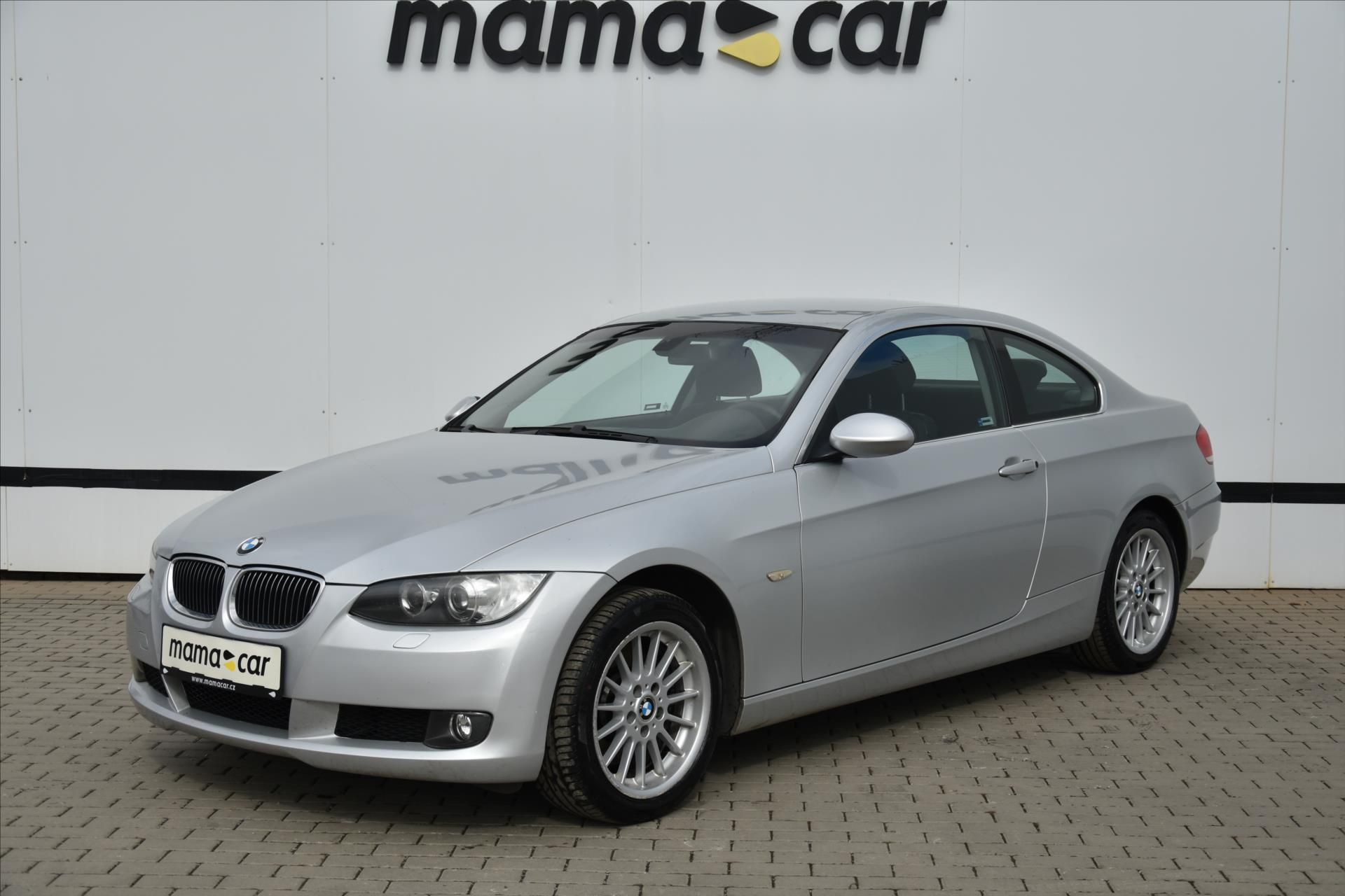 BMW Řada 3, 325i 160kW BIXENON SERV.KNIHA - fotka 3
