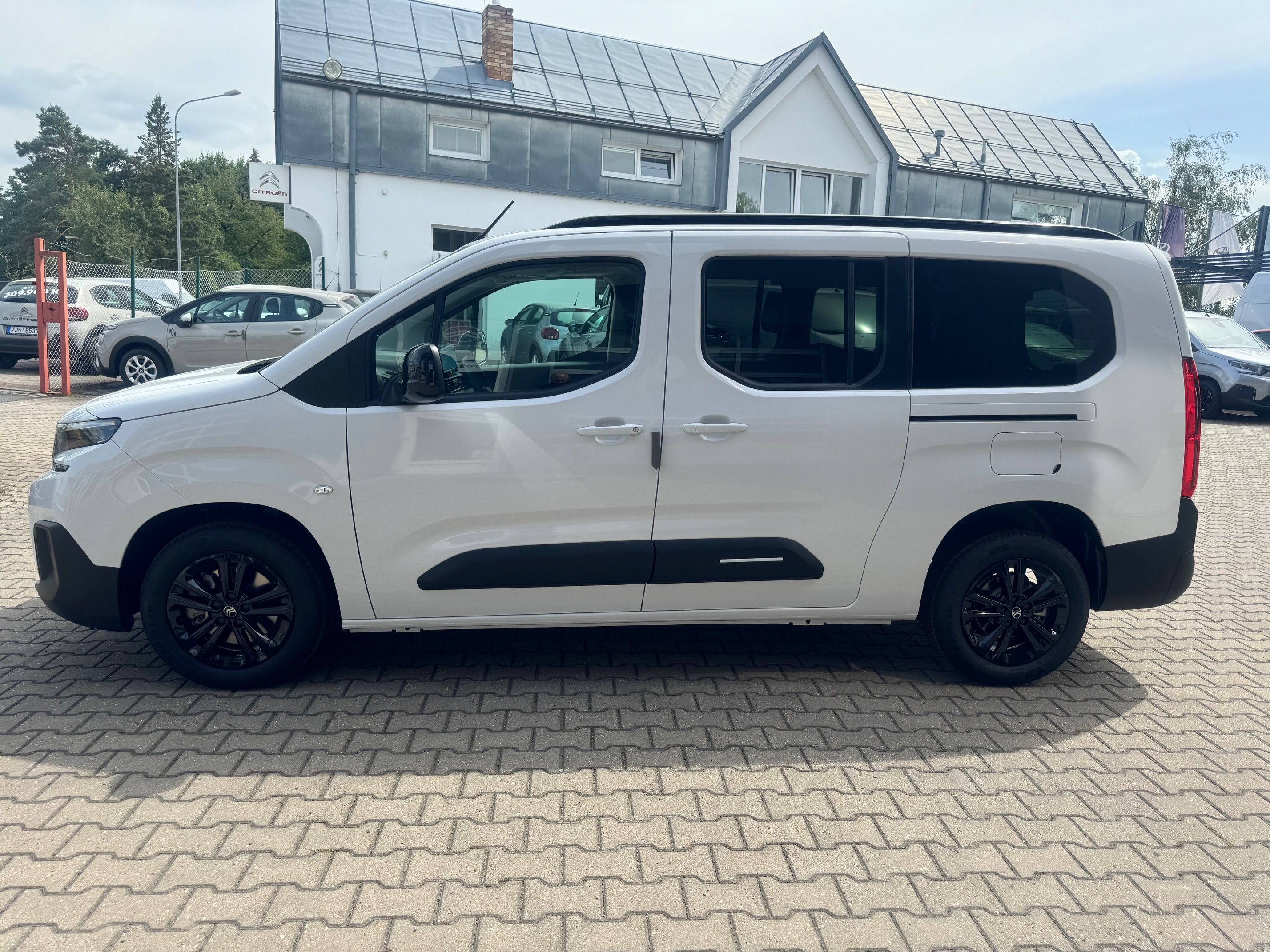 Citroën Berlingo, XL MAX 1.5 HDi 130 - 7 míst - fotka 5