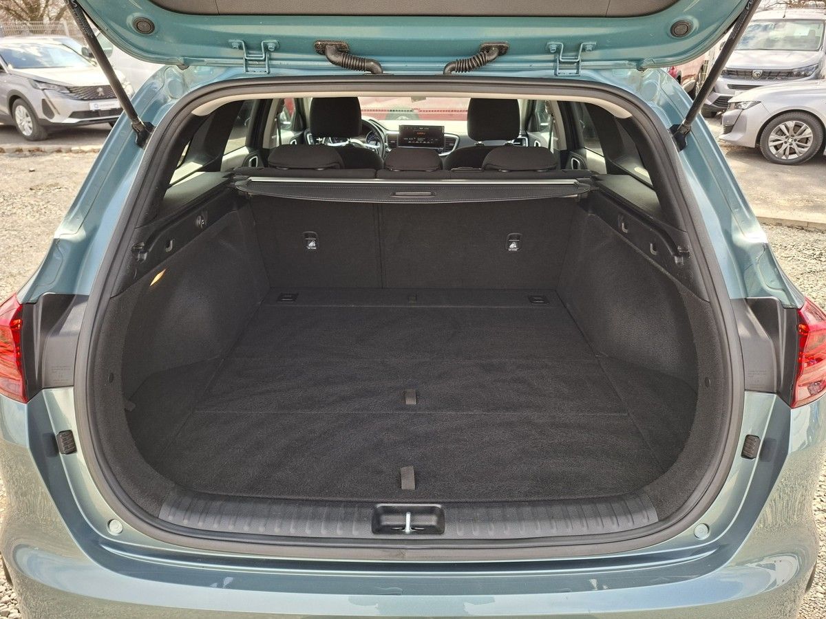 Kia Cee´d, SW 1.5 T-GDI 117kW 7DCT - fotka 5