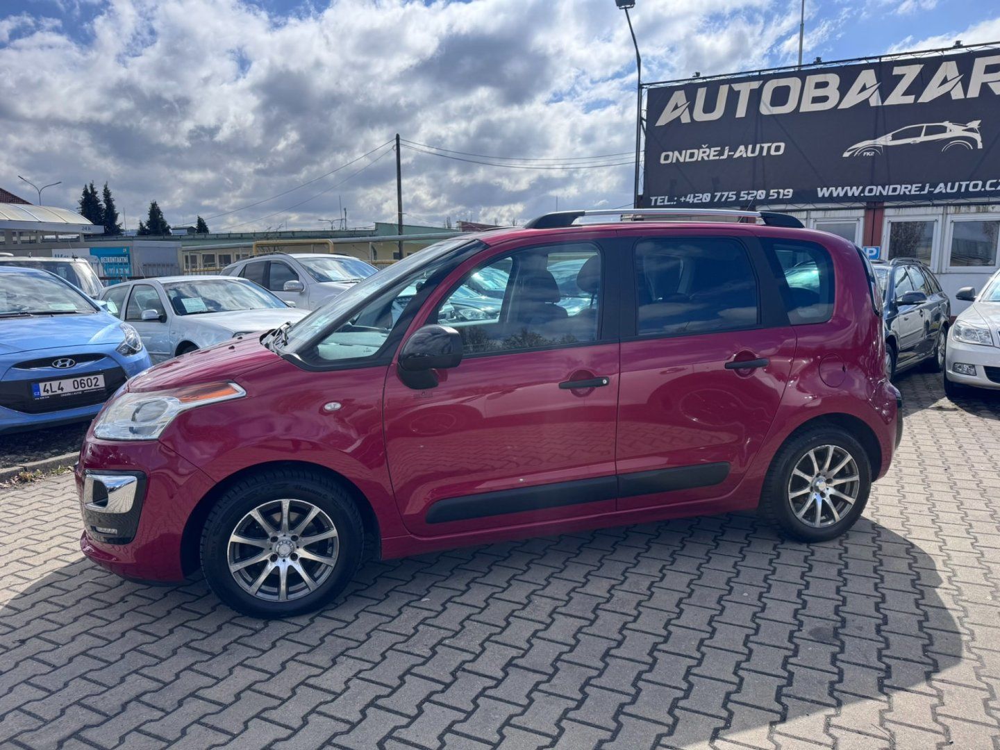 Citroën C3 Picasso, 1,4 70 KW KOLA STK 1.MAJ CZ - fotka 3
