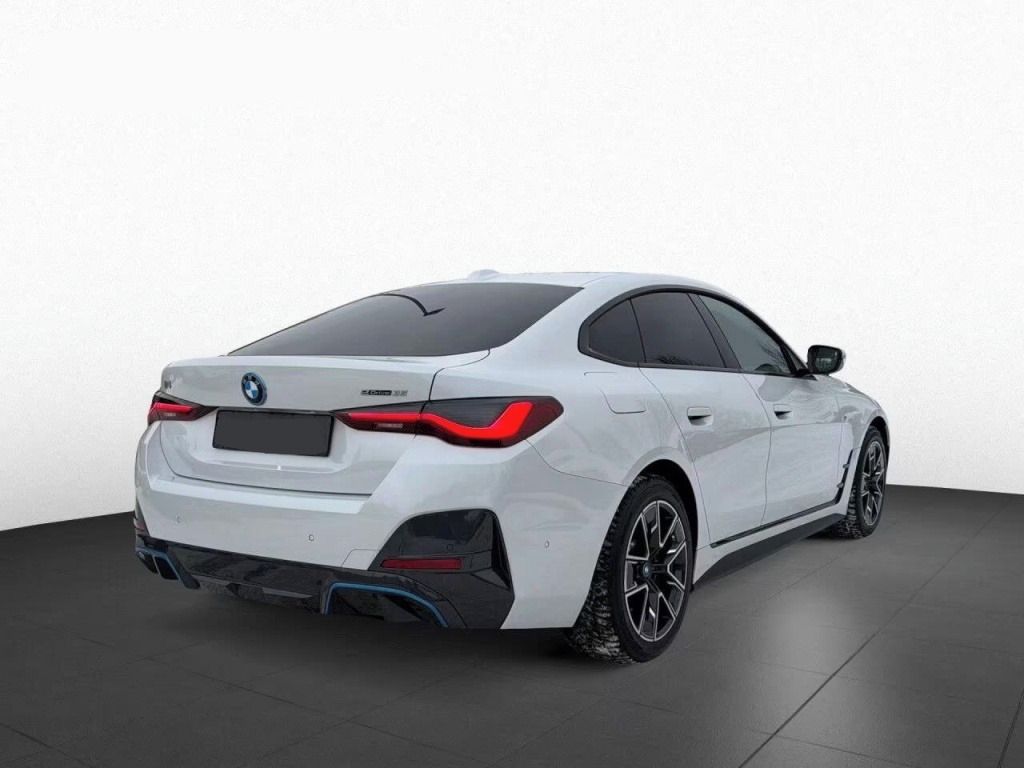 BMW i4, eDrive 35 M Sport*Kamera*Navi* - fotka 4