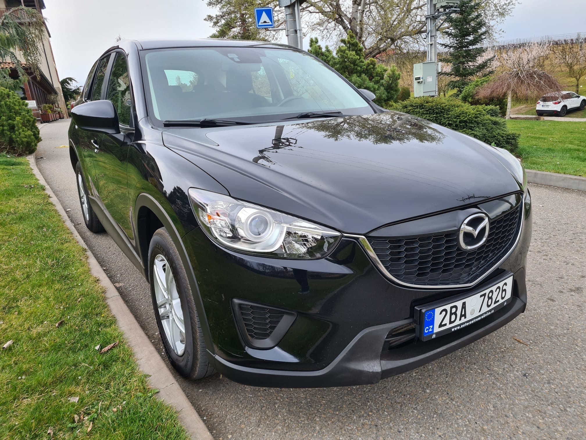 Mazda CX-5, 2.2 SKYACTIV-D 110KW MAN - fotka 2