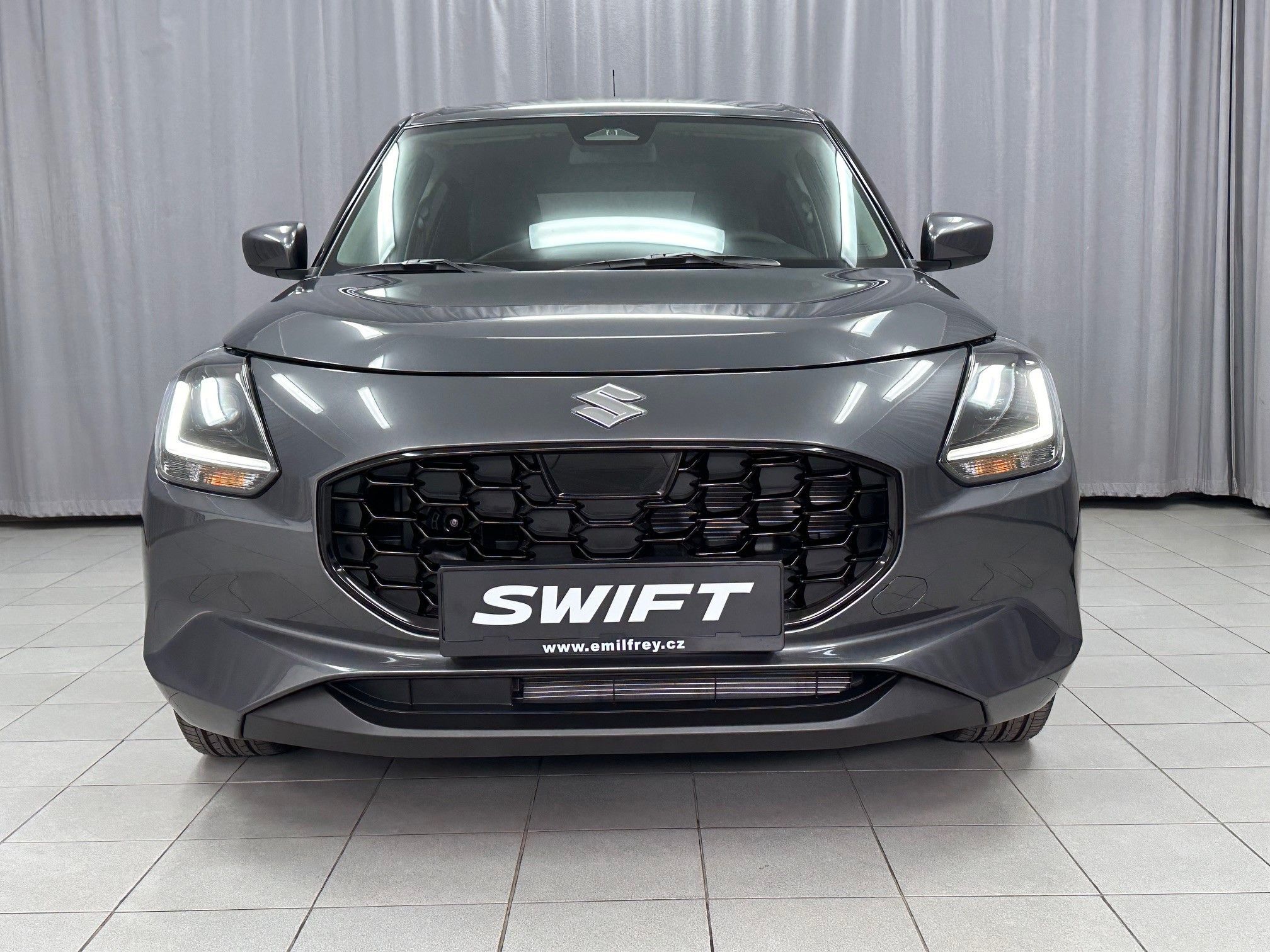 Suzuki Swift, 1,2 Premium AT- vůz ve výrobě - fotka 2