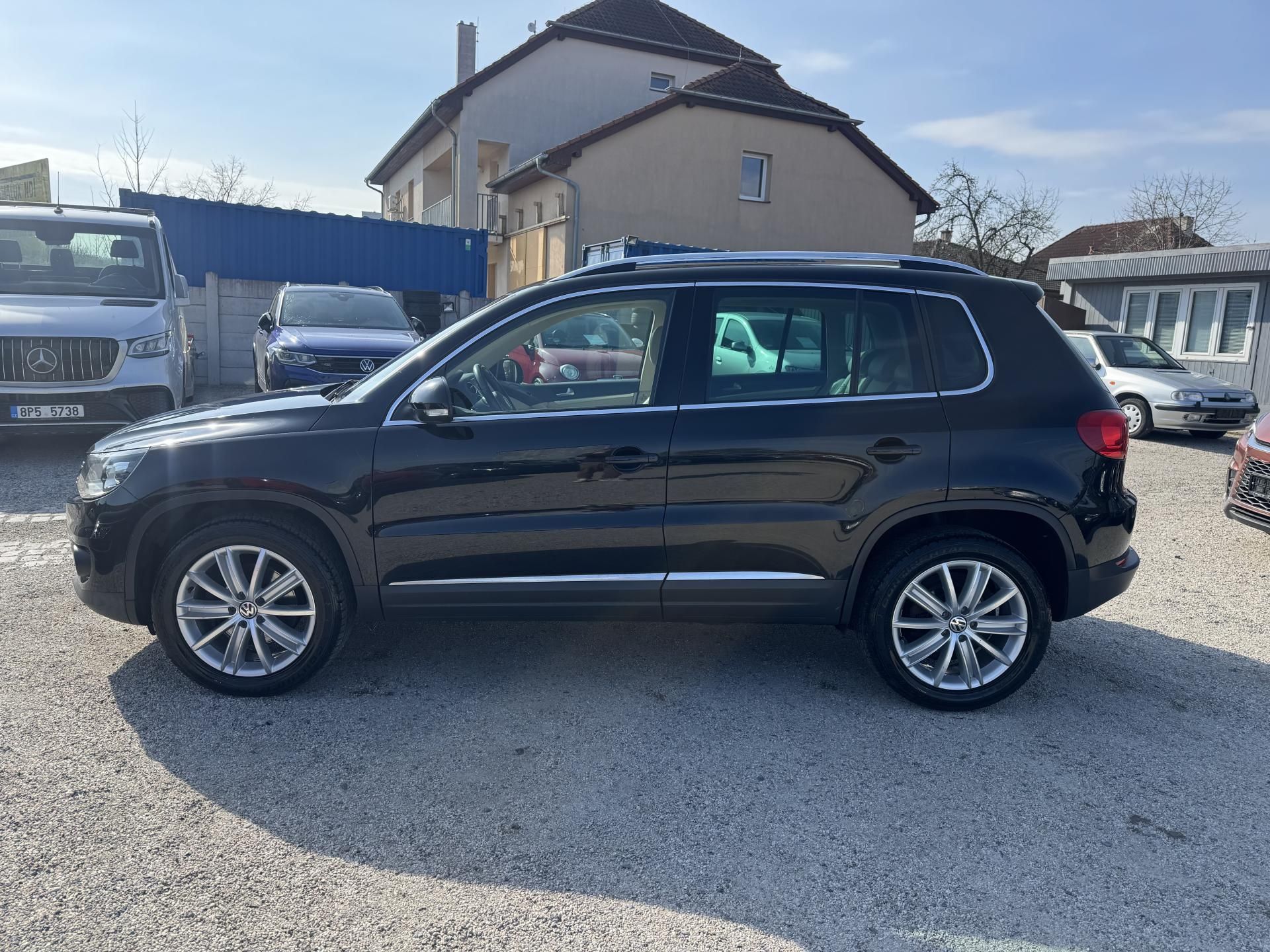 Volkswagen Tiguan, 2.0TSi 132KW DSG 4X4 1.Majitel - fotka 5