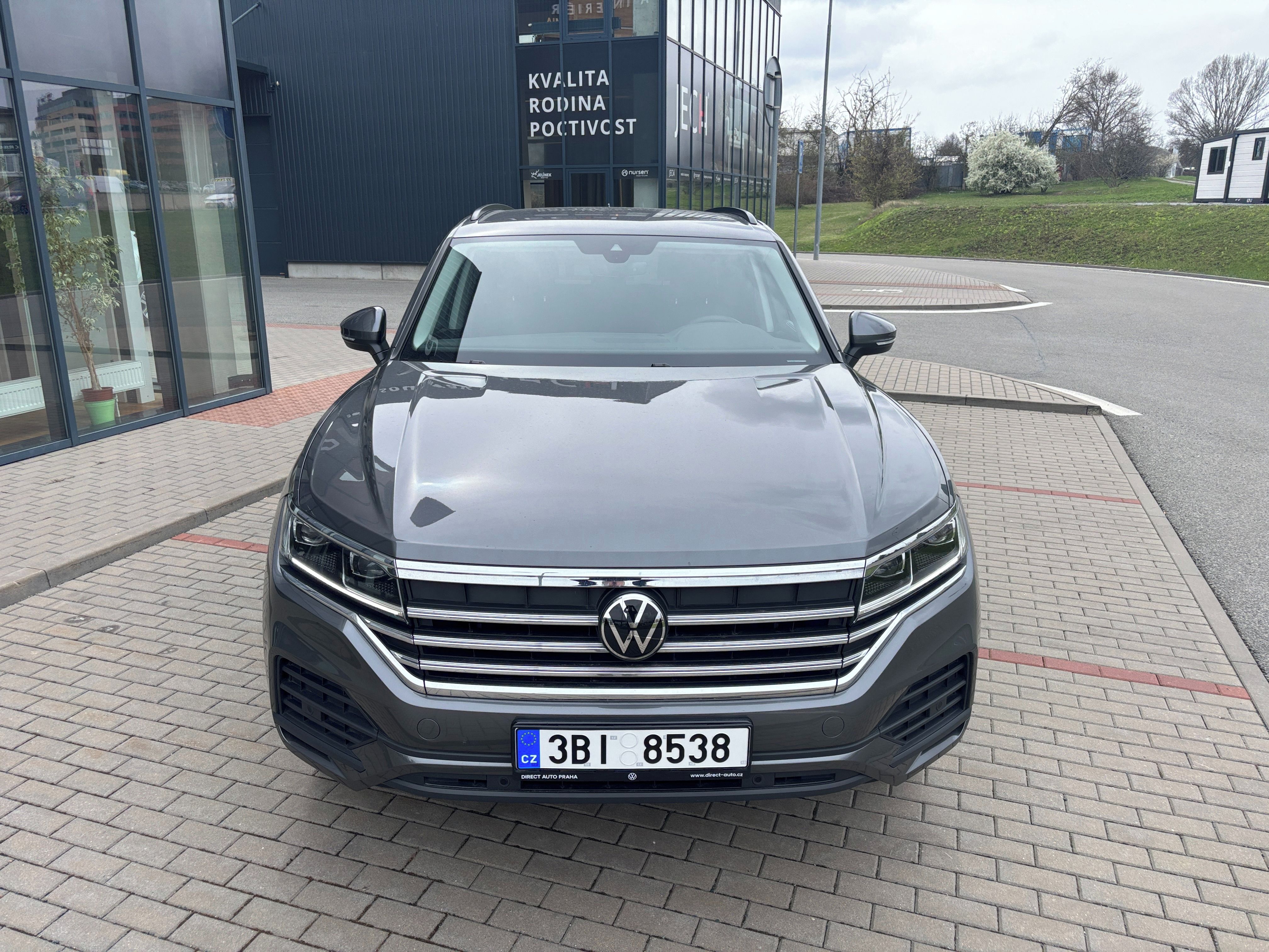 Volkswagen Touareg, 3.0TDi 170kW 1majitel ČR DPH - fotka 3