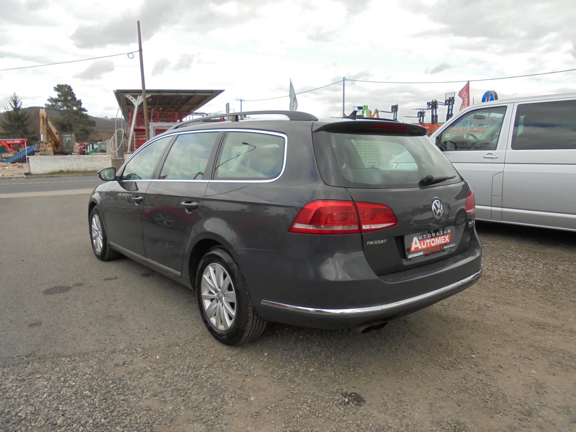 Volkswagen Passat, 2.0TDI-103kw-NAVIGACE-ROZVODY - fotka 5